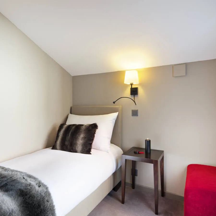 Chalet Suite with alpine decor, 3 bedrooms and balcony, Verbier