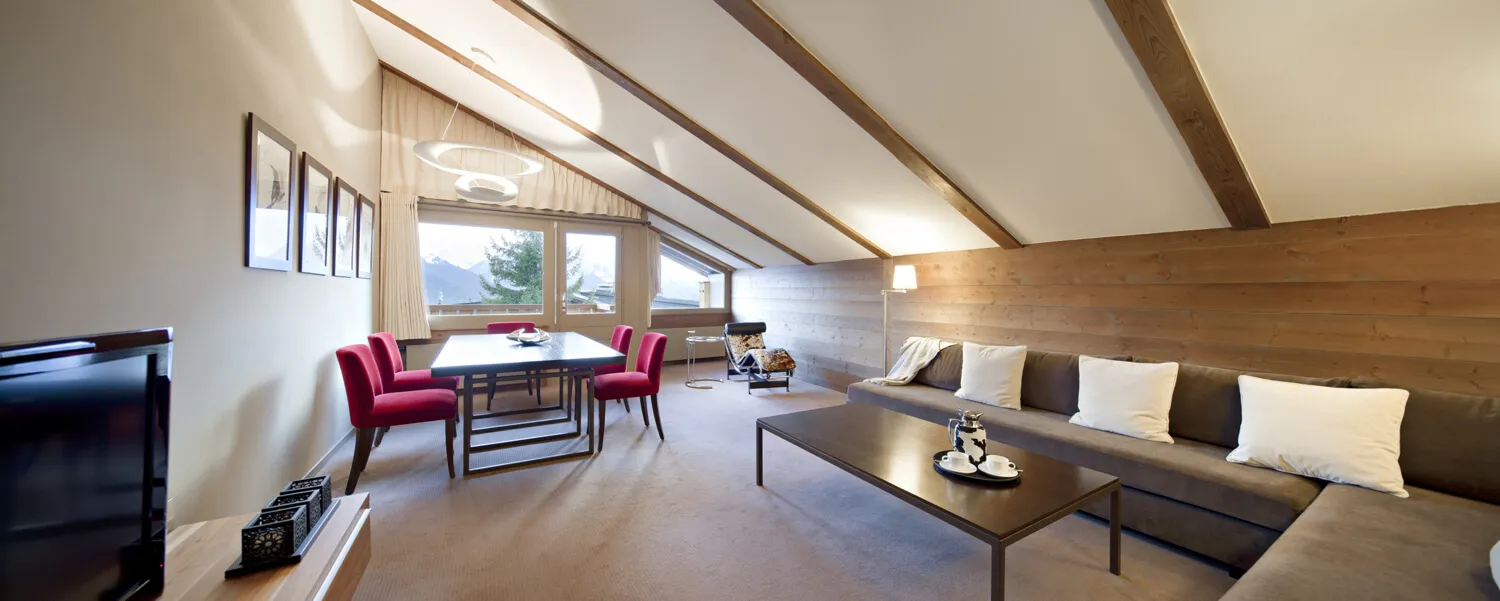 Chalet Suite with alpine decor, 3 bedrooms and balcony, Verbier