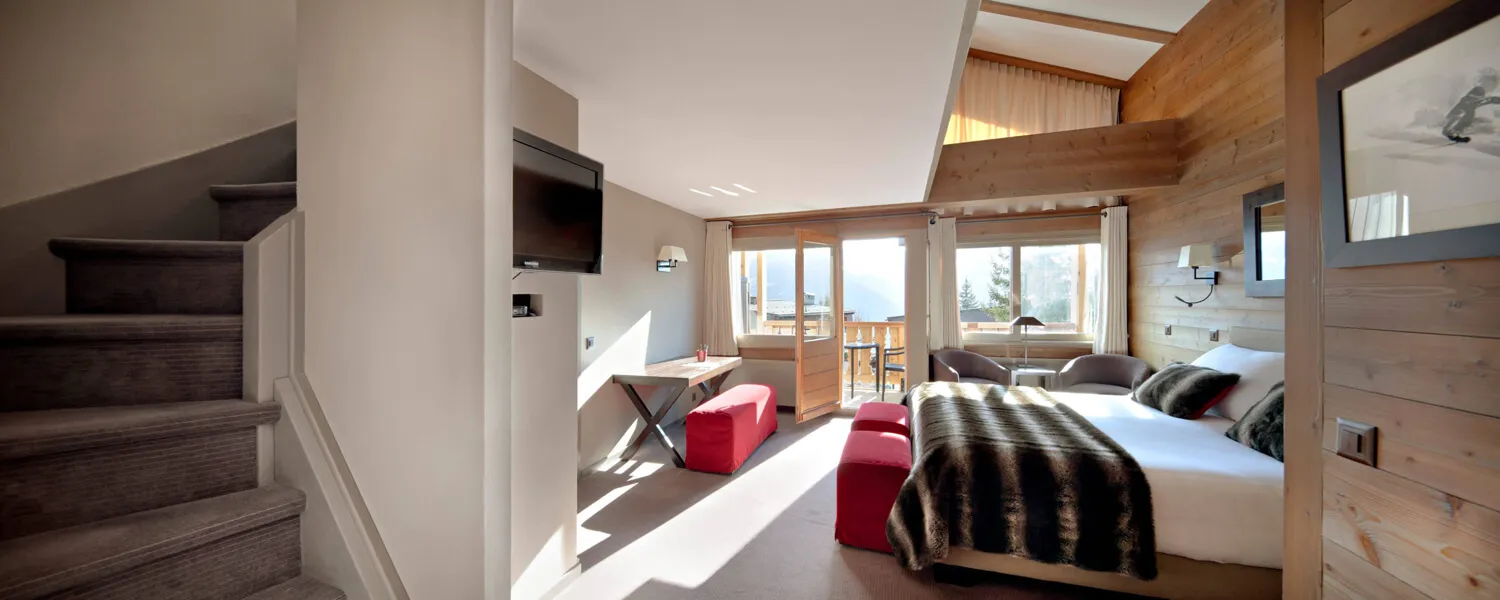 Family Suite 45sqm with mezzanine bedroom and balcony, Verbier