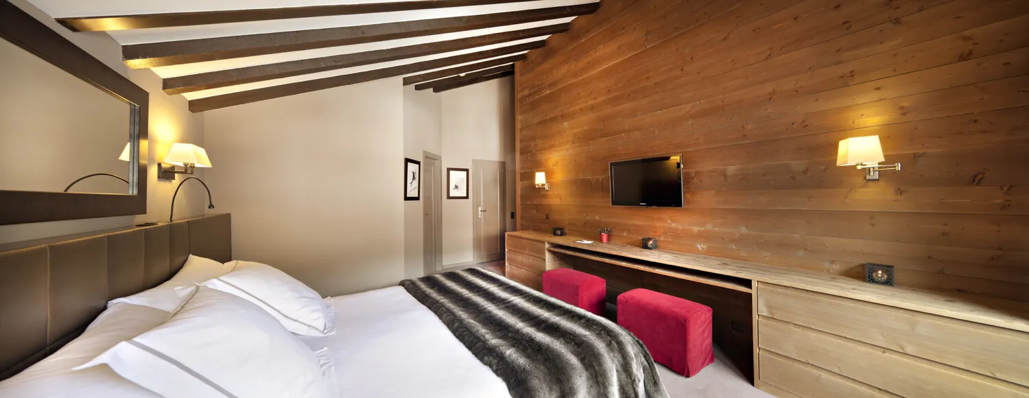 Penthouse top floor with panoramic Combin mountain views, Verbier