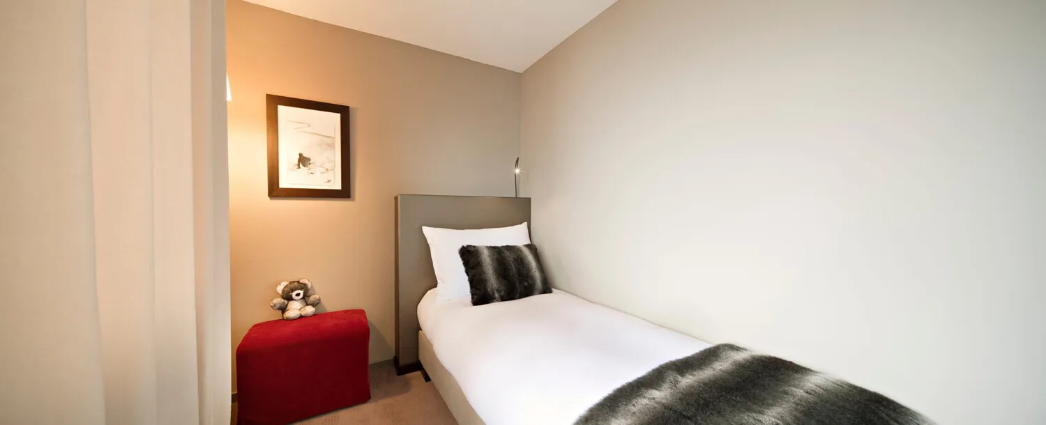 Senior Duplex 70sqm with living room and Combin mountain view, Verbier